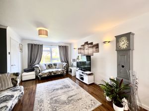 Living Room- click for photo gallery